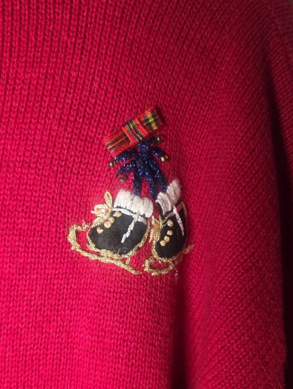 Tiara festive red